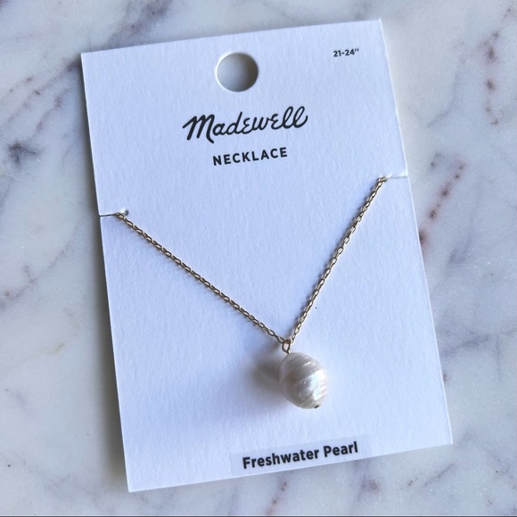 Madewell Freshwater Baroque Pearl Necklace